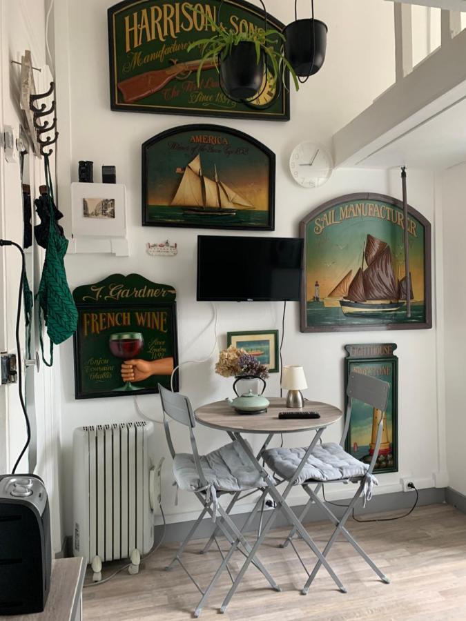 Studette Tiny House De L Eglise 12 M2 Daire Ault Dış mekan fotoğraf